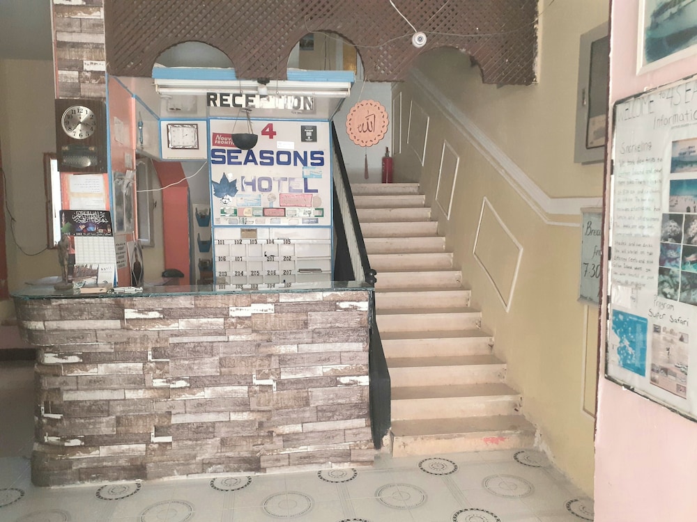 Four Seasons Hostel