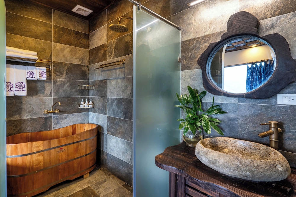 Sapana Mountain Retreat