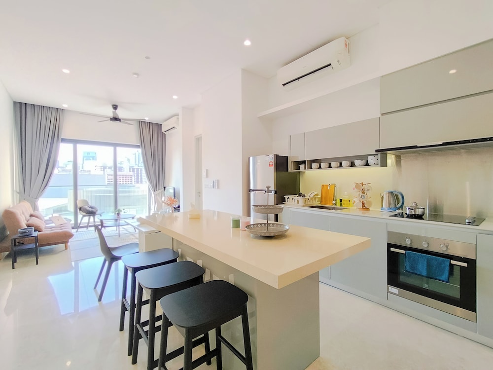 Lucentia Residences by Manhattan Group