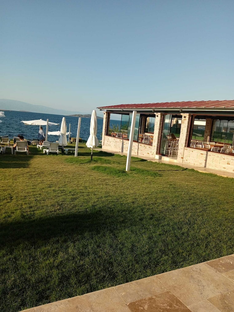 Cunda Esin