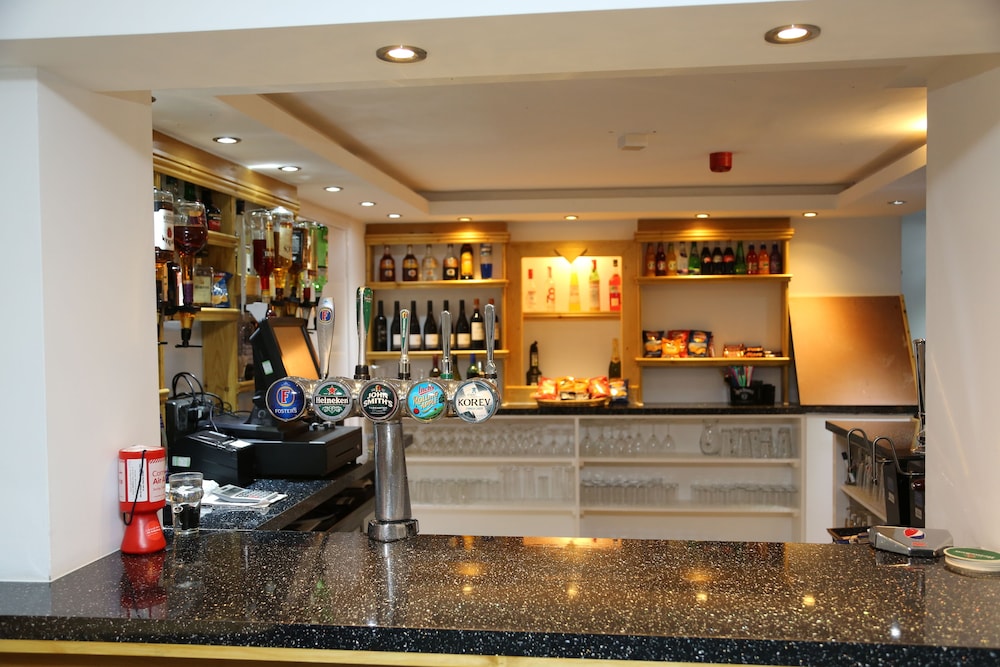 Colliford Lake Hotel & Holiday Site