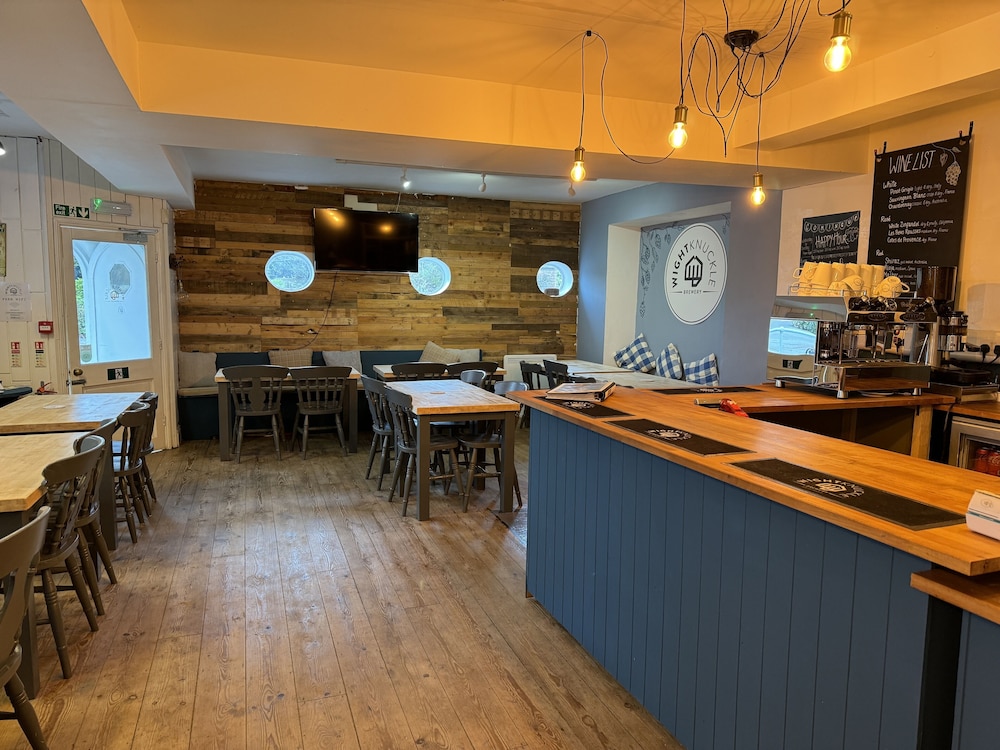 The Pilot Boat Inn