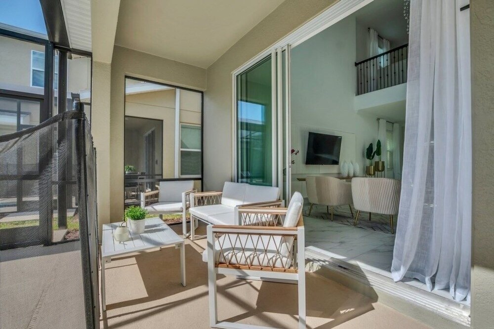 2669pet 5 Bedroom Villa