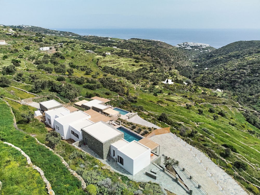 Mythic Villa