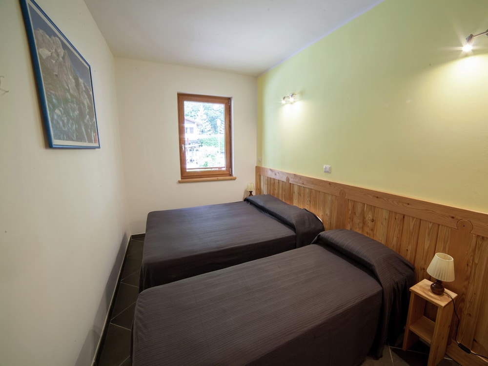 Spacious Apartment in Antey-Saint-André near Ski Lift view 2
