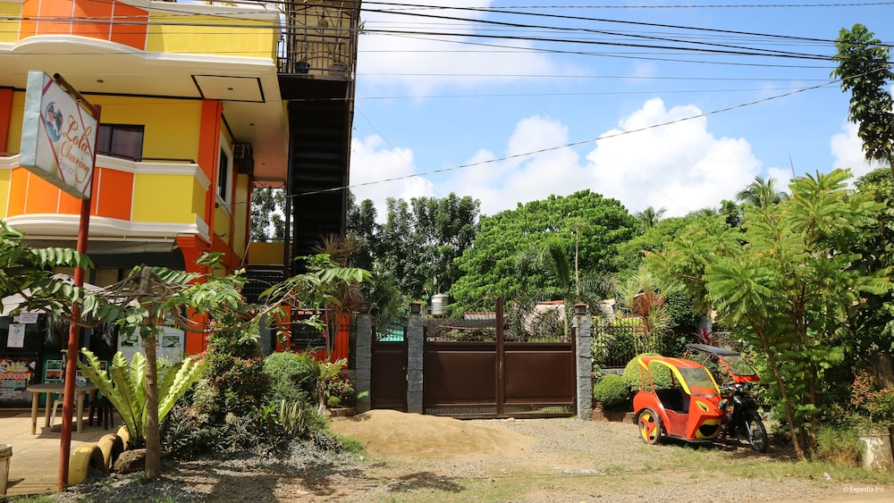 Lola Charing Pension