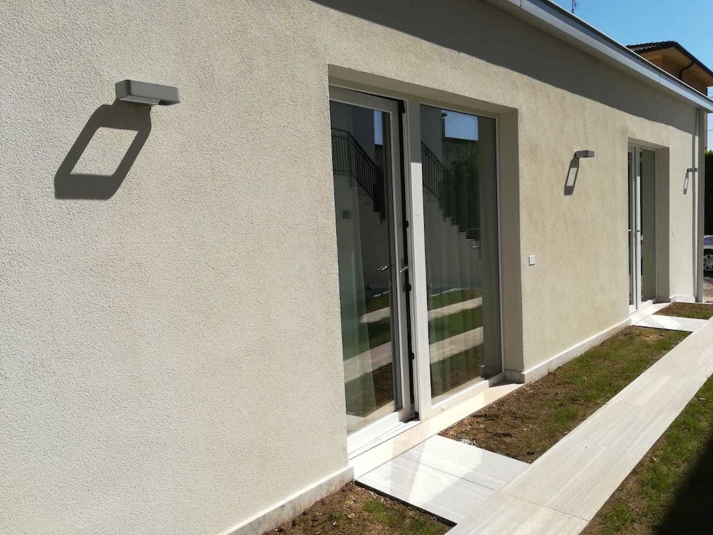 Garda Guest House