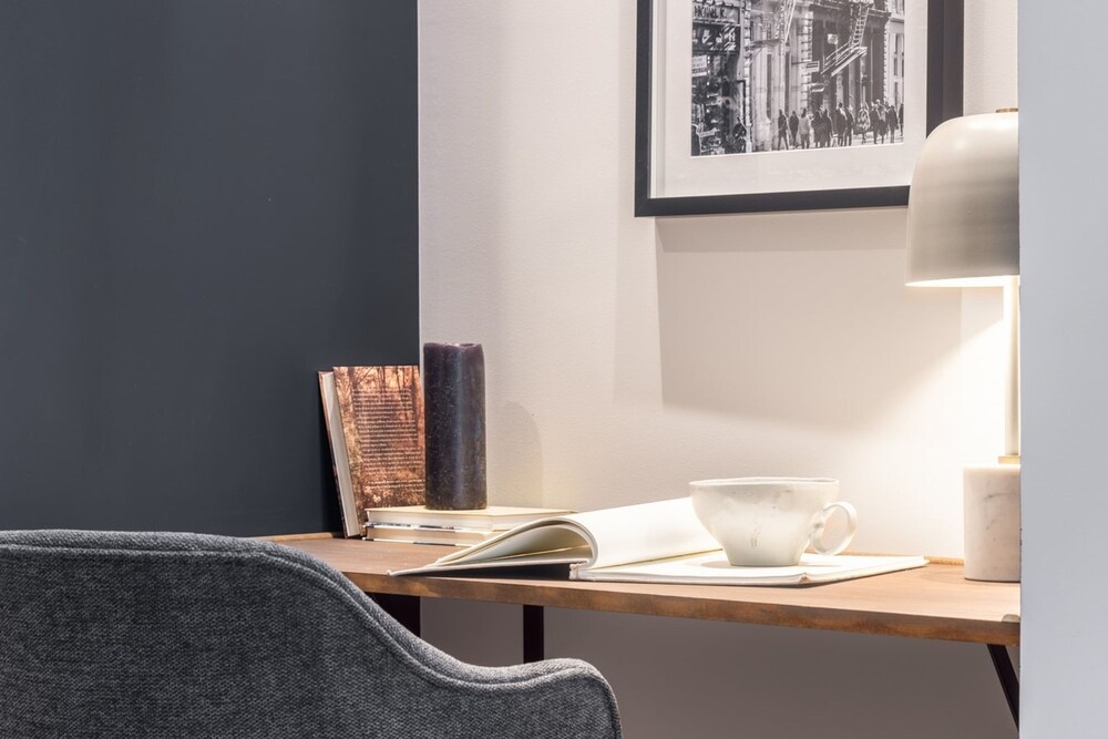 Nicks - 2 Bedrooms in Trafalgar