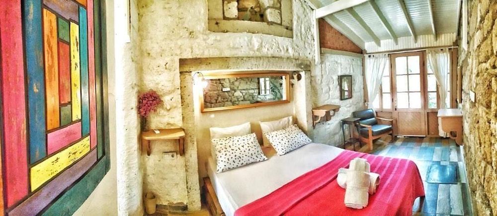 Lilyum Alaçatı Butik Otel - Image 28