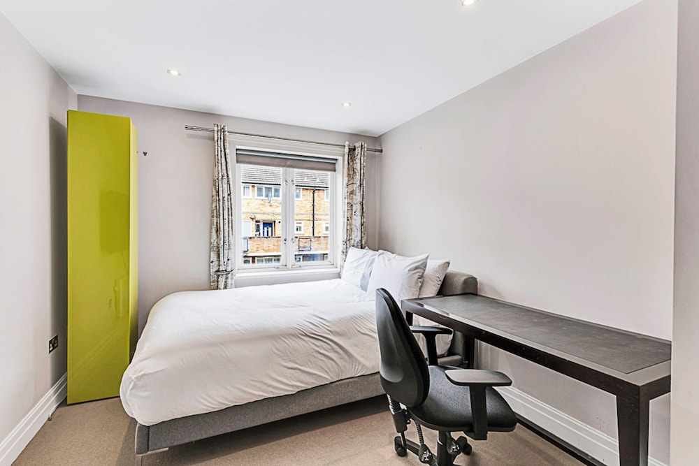 Vibrant Shoreditch Getaway