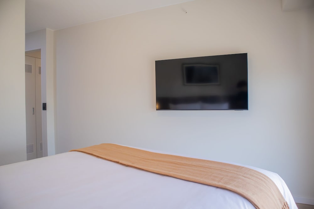 w Stylish 2BR in San Isidro