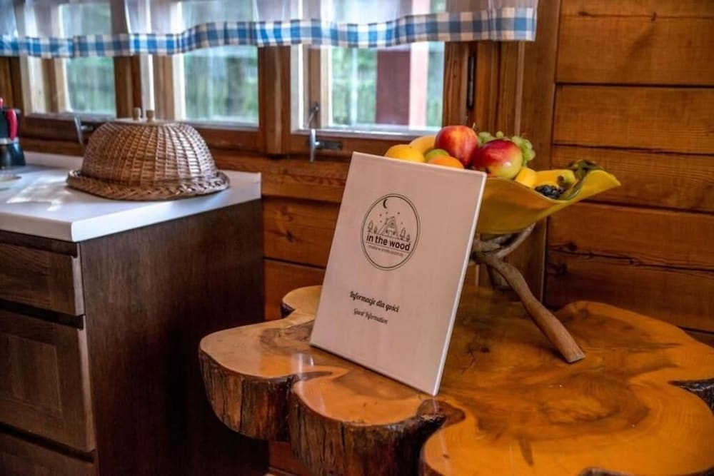 In The Woods Lodge With hot tub Inside Puszcza Knyszyśnka - Two-bedroom Villa