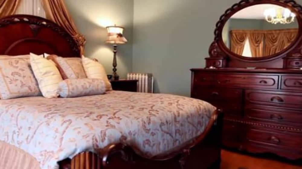 1897 Beekman House