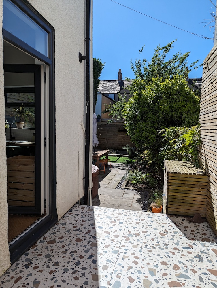 Stylish 2Bd Home Near Millenium Stadium, Cardiff