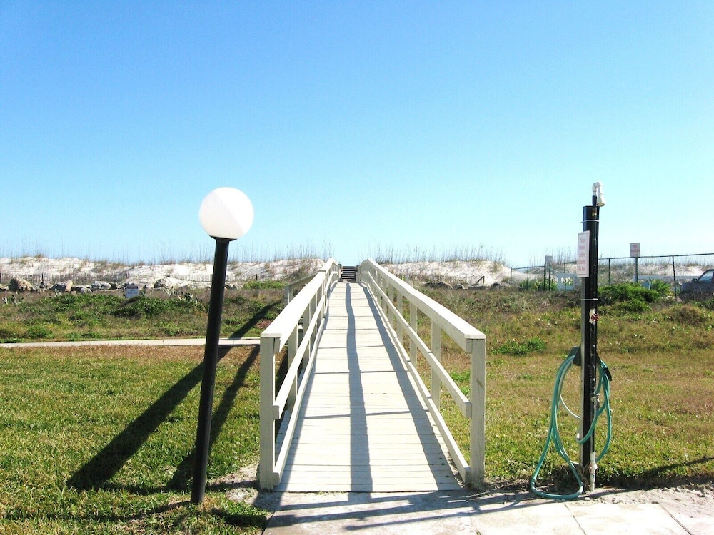 Photo 30