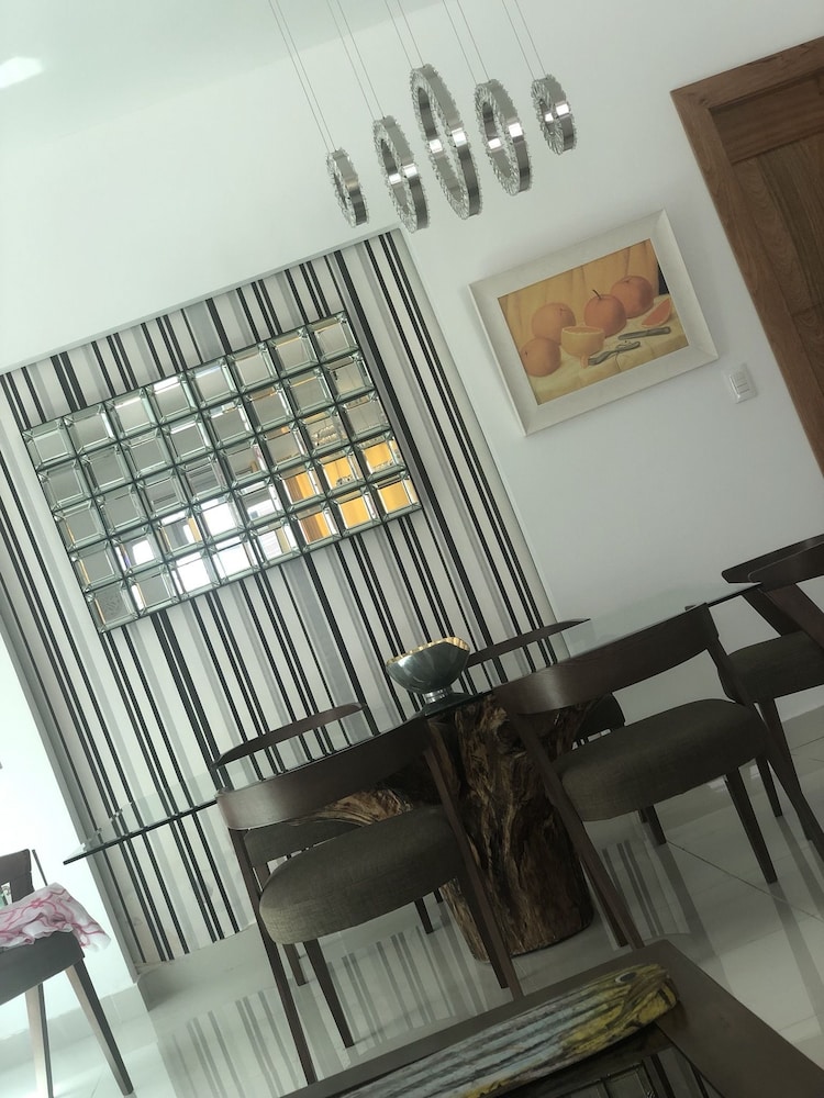 III Verdana Rental