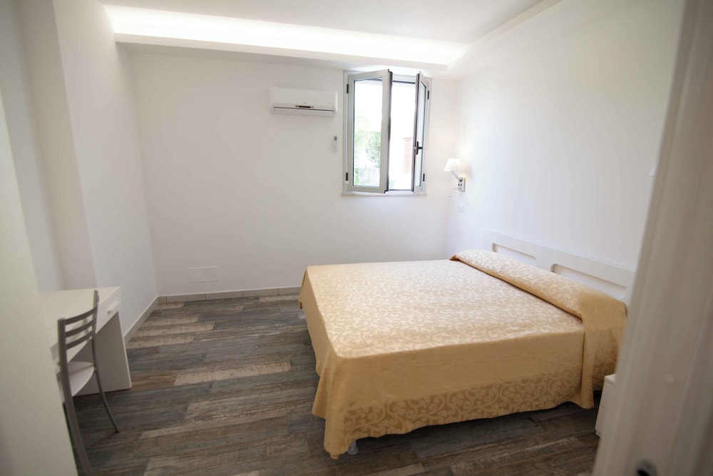 Marinella Beach Case Vacanze