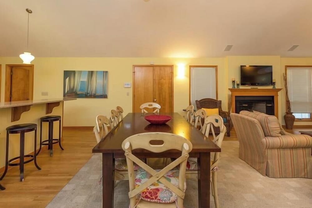 Henlopen Avenue 62