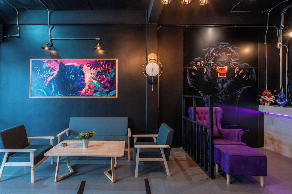 lounge
