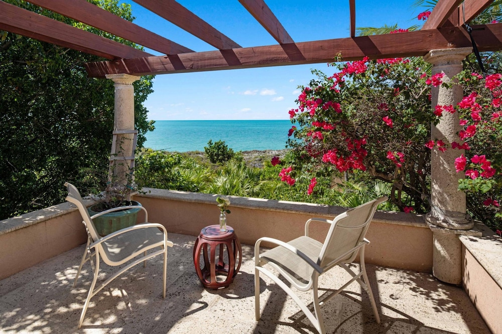 Villa Caona in Providenciales