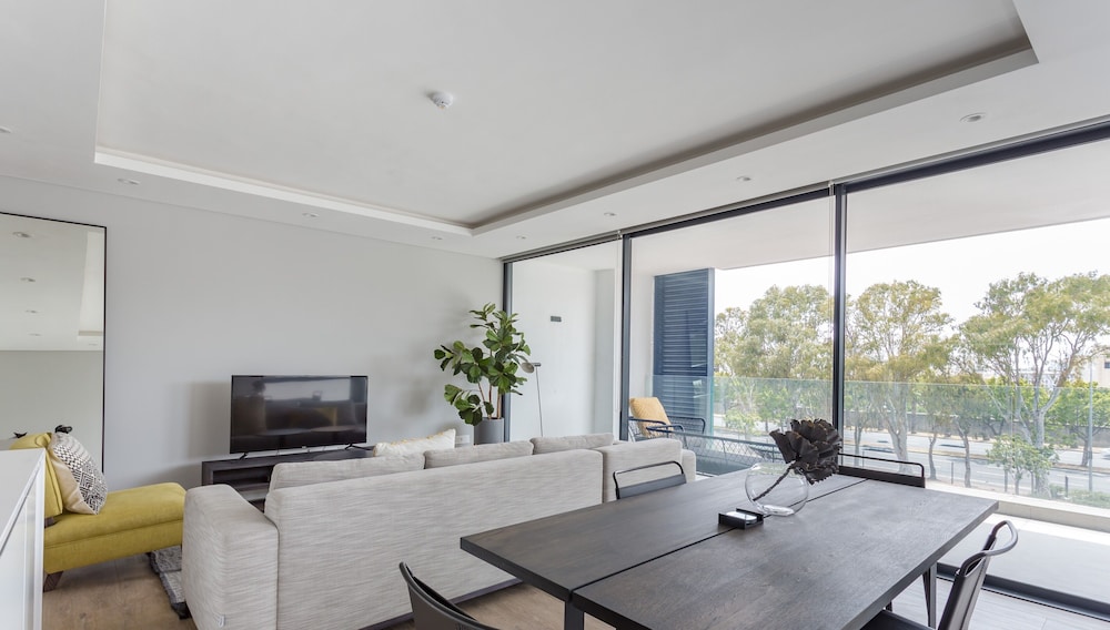 202 Warwick