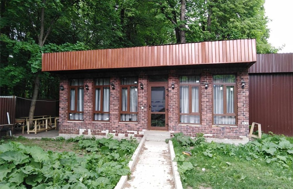 Hostel 128