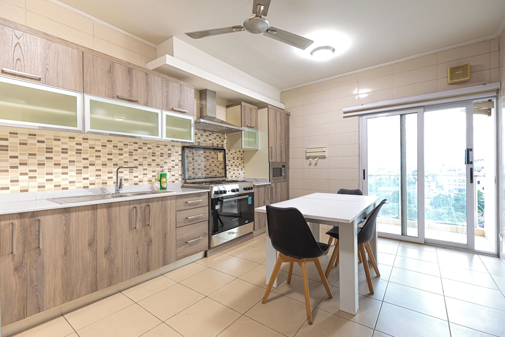 Elite Apartment