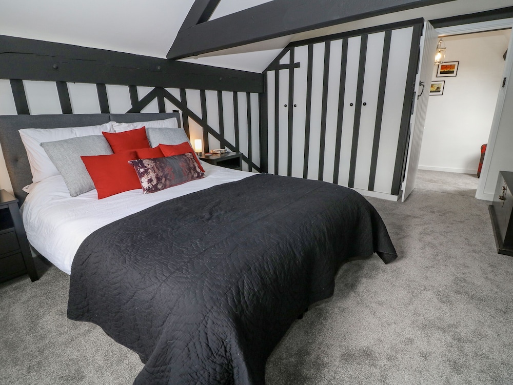 Ellie's Cottage