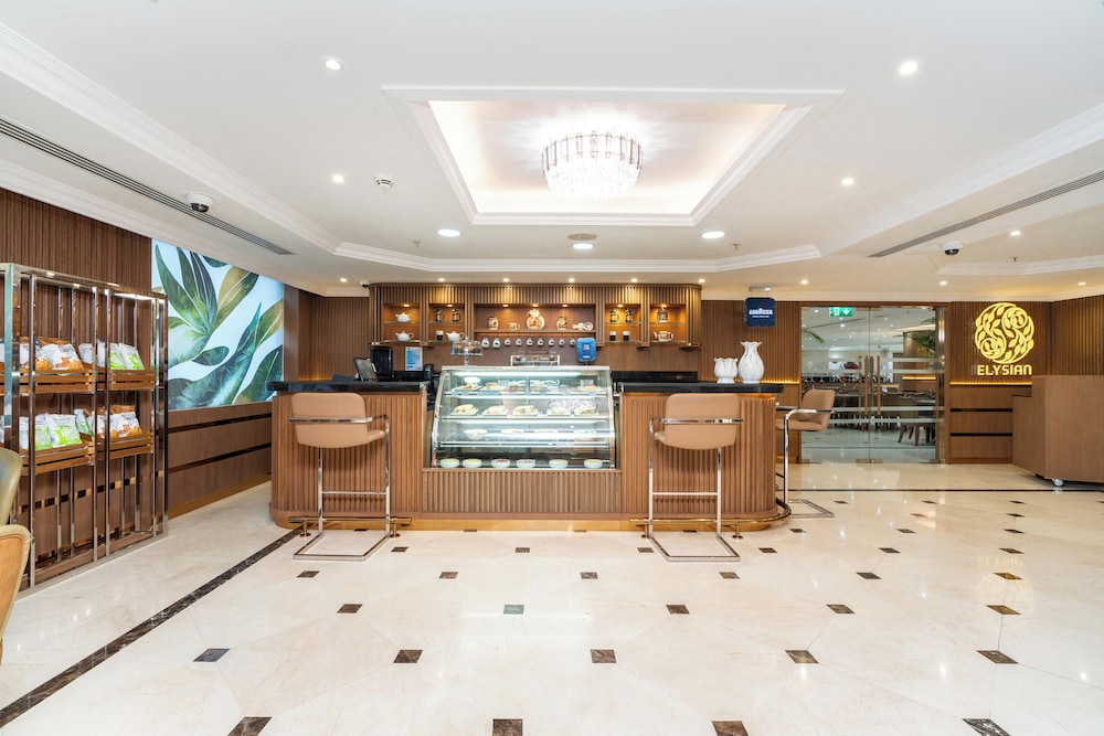 Golden Sands 10 Hotel Apartments