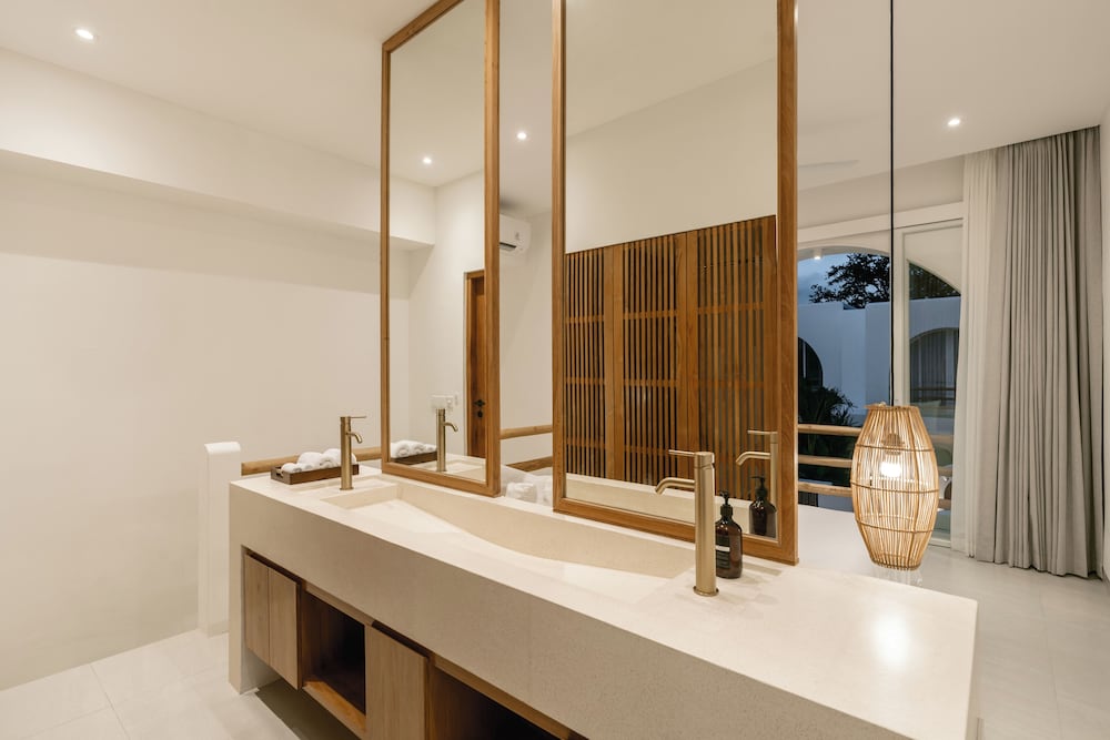 Villa Eraya by Alfred in Bali