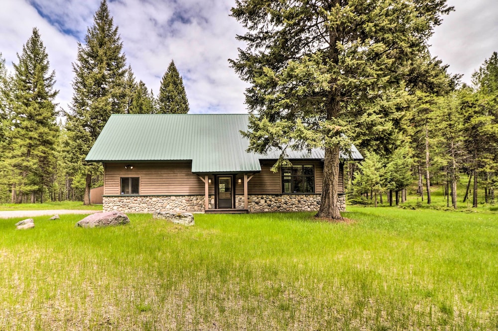 Secluded Bigfork Cabin w/ Huge Yard + Grill! view 2