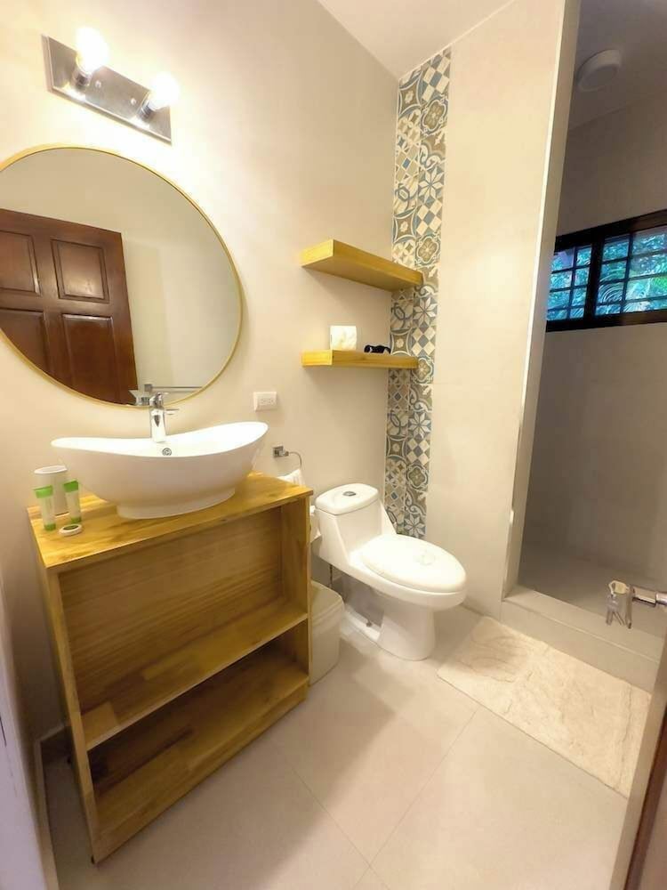 5 min to Beach Private Pool European Style
