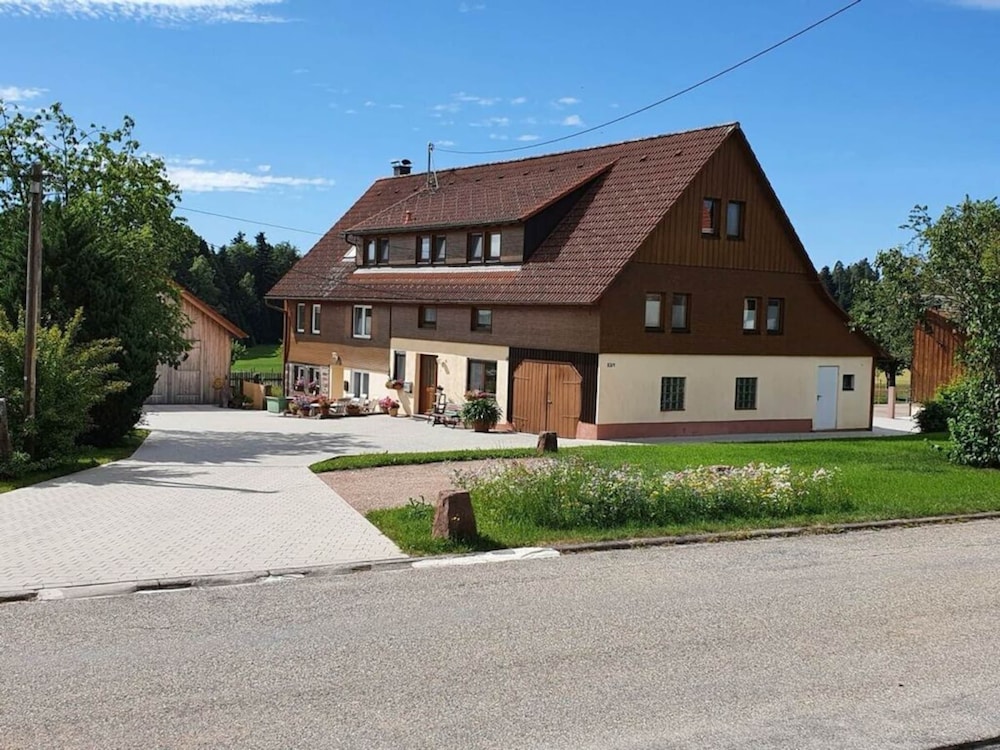 1 Fuchskreuzhof Comfortable Holiday Residence
