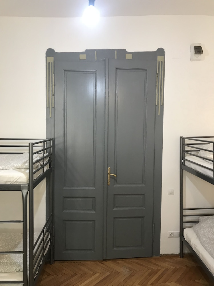 Passpartout Hostel