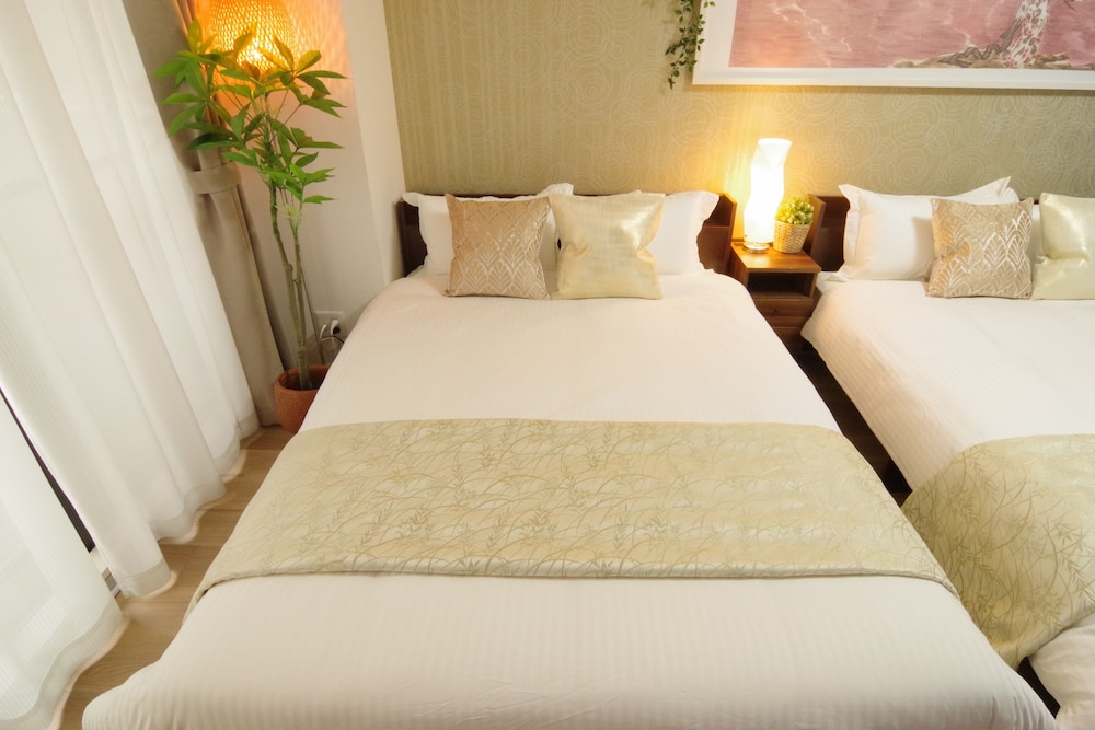 Nipponbashi Art Hotel