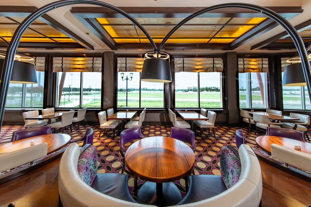 Delta Downs Racetrack Casino Hotel - Property Image 11