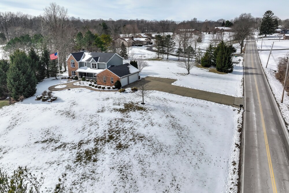 Family Retreat in Beavercreek Area w/ Large Yard!
