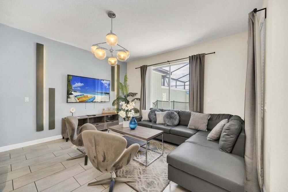 Retreat & Relax Screened In Pool Home Kid Rooms 4 Bedroom Townhouse