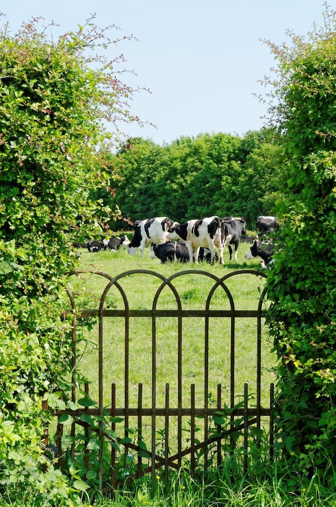 La Ferme Aux Charmes