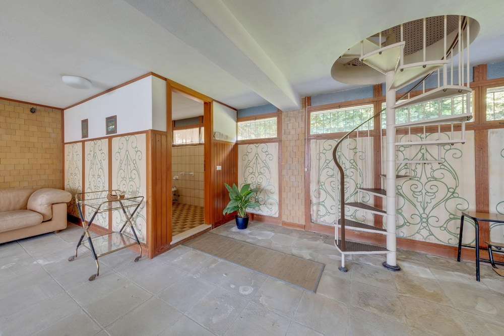 Villa Olivella in Sale Marasino view 4