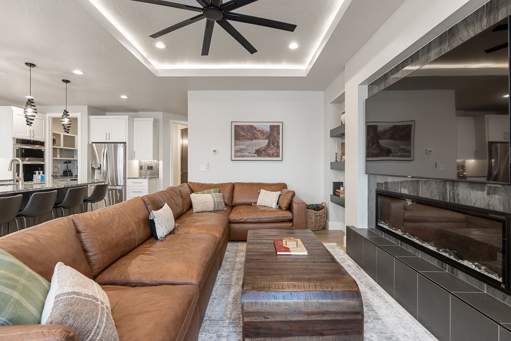 Canyons Edge 3 Bedroom Home
