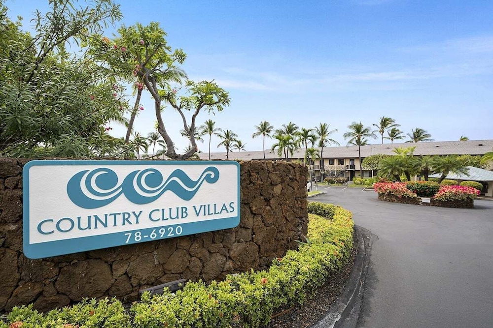 Ocean and Golf Course Views - Top Floor -vrkcv