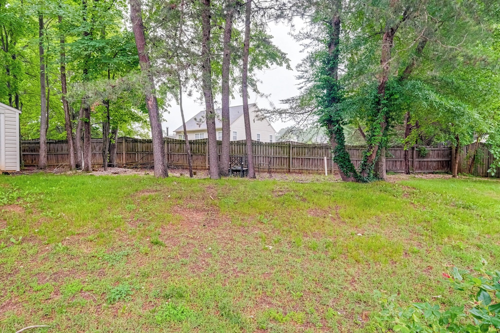 Family Retreat w/ Fenced Yard in Woodbridge!