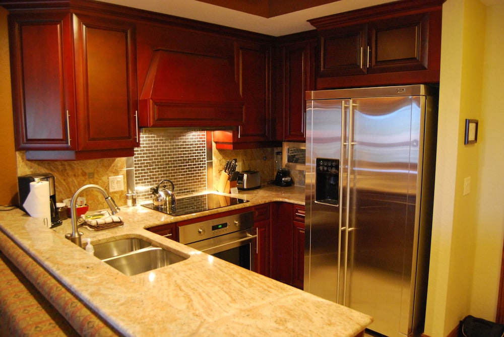 White Pines 2BD at Westgate