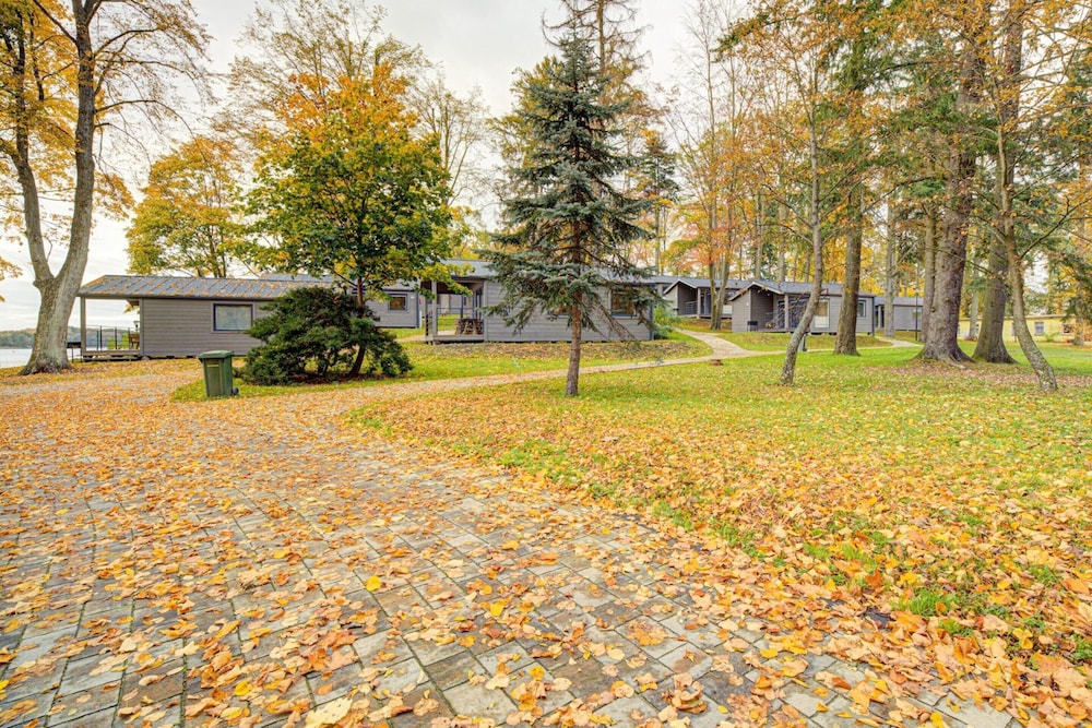 Holiday Homes With a Lake View