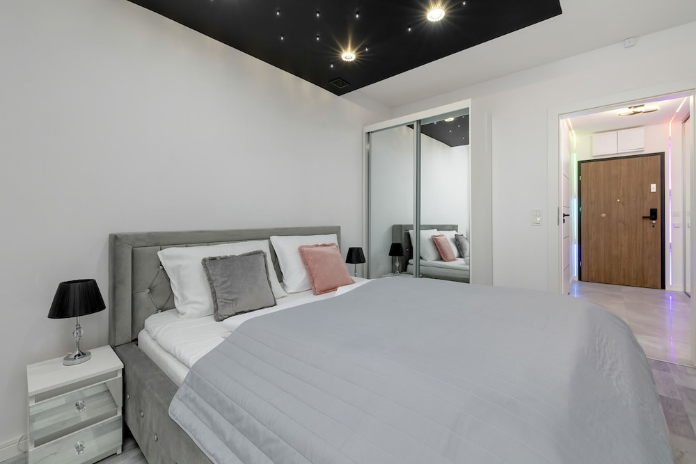 Apartment & Garden by Renters Prestige
