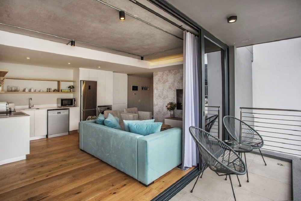 Docklands Deluxe Apartments by ITC Hospitality