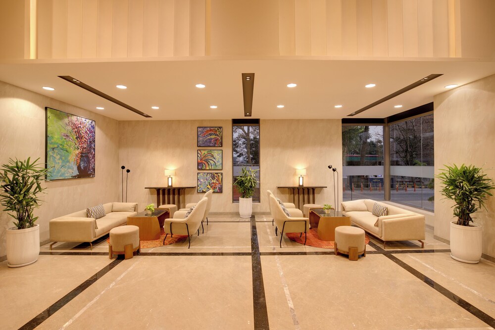 Lemon Tree Hotel Mall of Dehradun