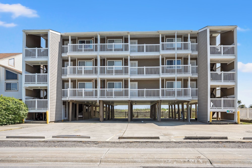 Raintree Villas 2F