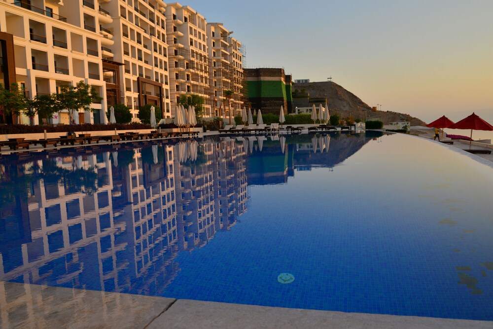 Sweimeh Vacations - PORTO  ALMIRA BEACH - Property Image 2